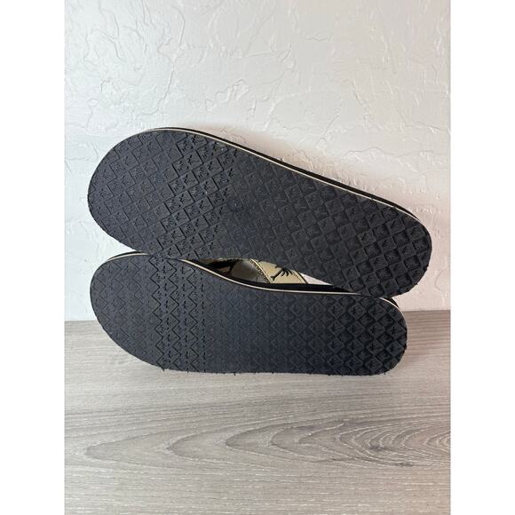 Margaritaville Flip Flops Women 8 Green Cushioned Thong Sandal Breezy Palm Trees - Picture 7 of 7